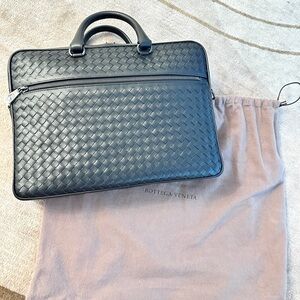 Bottega Veneta Intrecciato Leather Briefcase in Black